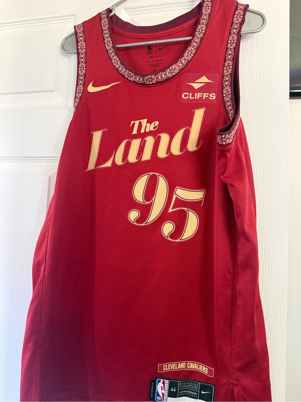 Myles Garrett cavaliers jersey